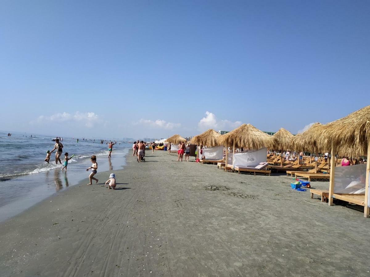 Mamaia-Sat Apartment Нэводари Экстерьер фото